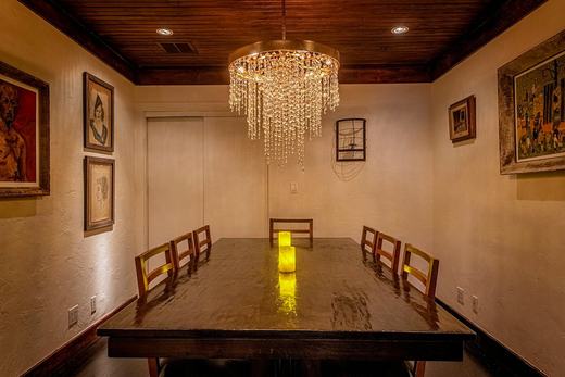 The Alexander room